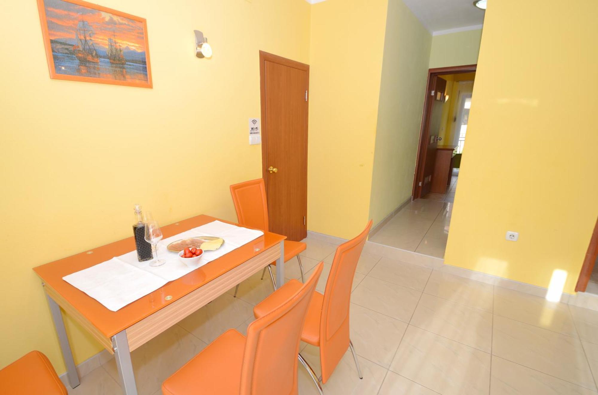 Apartments Dinko Zifra Tivat Rom bilde
